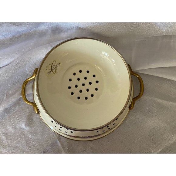 Cornucopia Enamel and Brass Collonder - Picture 7 of 8